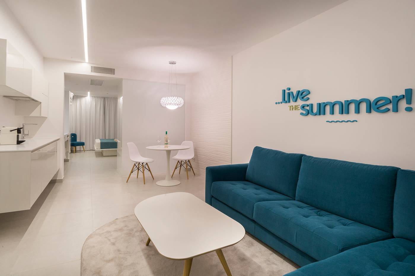 Casas-del-Lago-Hotel---Beach-Club-Room-24