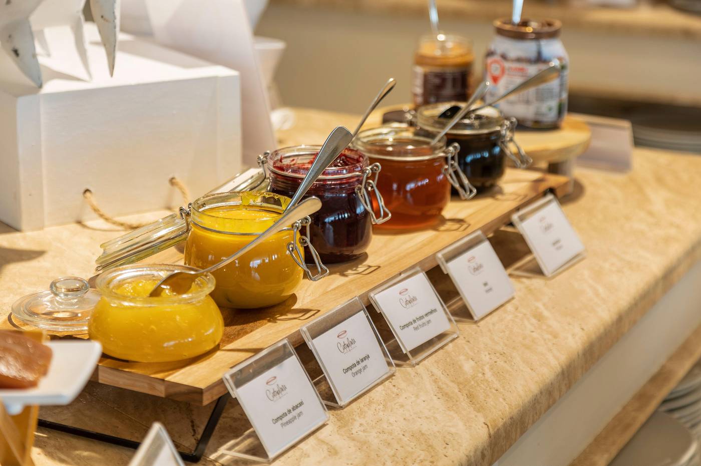 Crowne-Plaza-Vilamoura-Restaurant-57