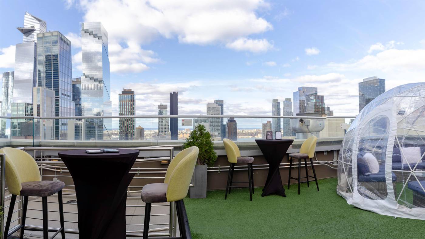 DoubleTree-by-Hilton-New-York-Times-Square-South-Bar-24