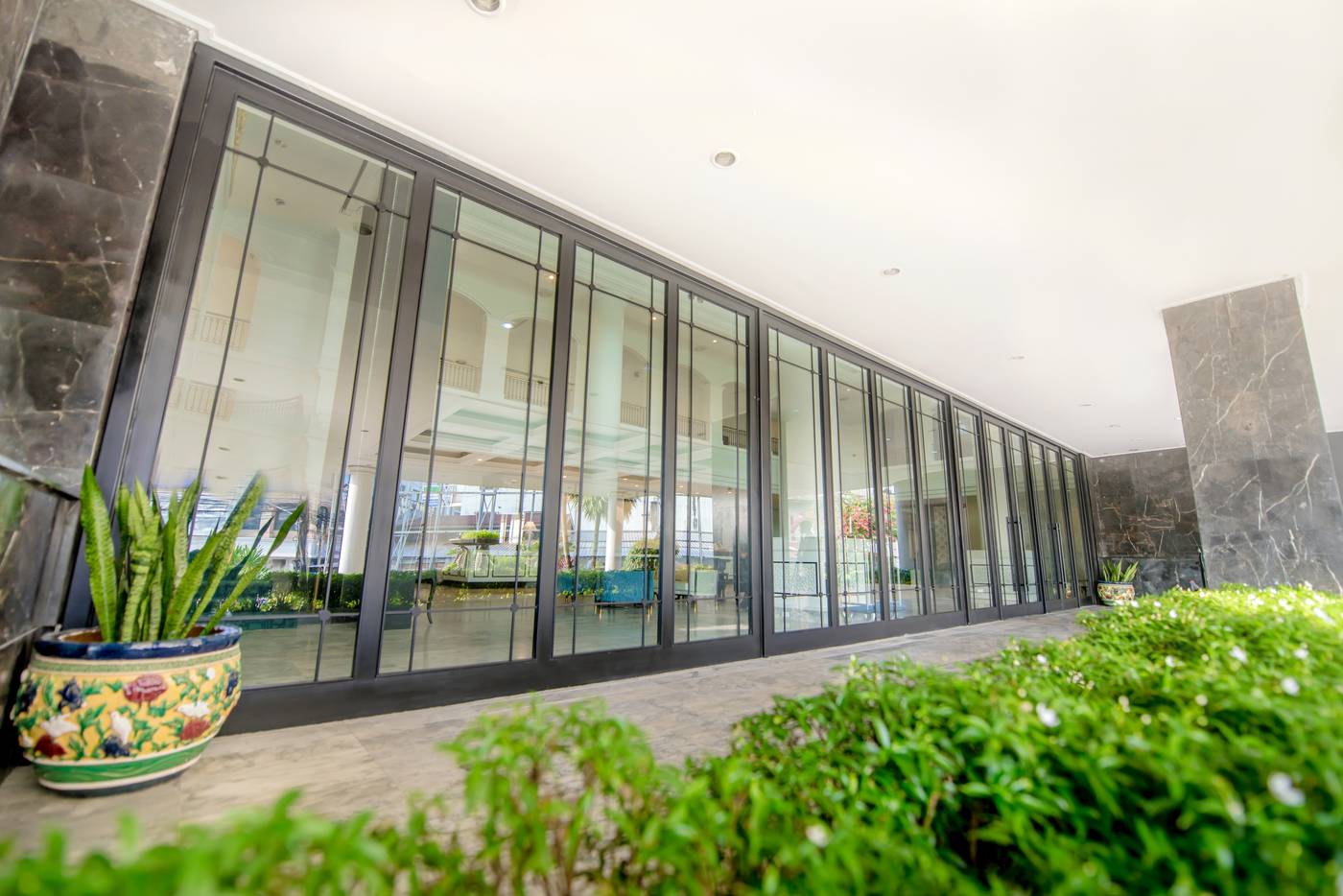 Metropole-Hotel-Phuket-General-view-61