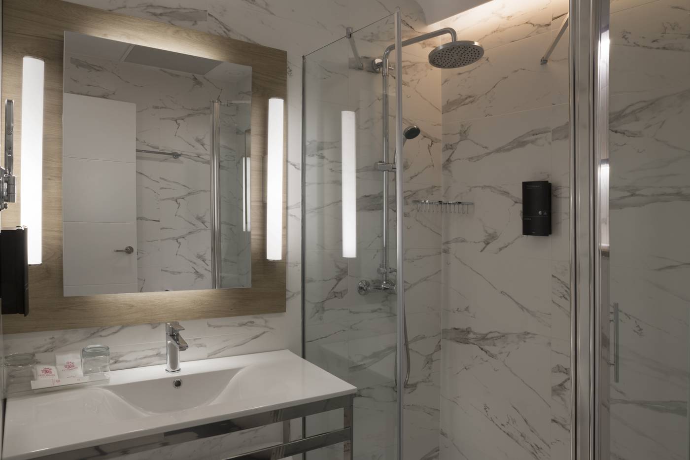 Petit-Palace-Chueca-Room-54