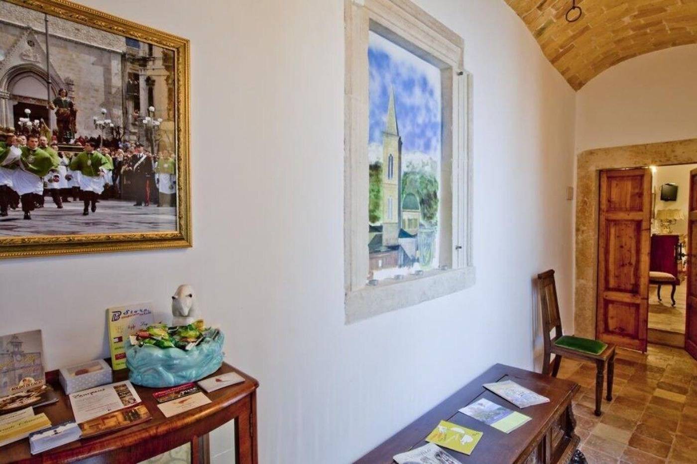 B&B Il Marchese Del Grillo-Italy-SULMONA-Lobby-10