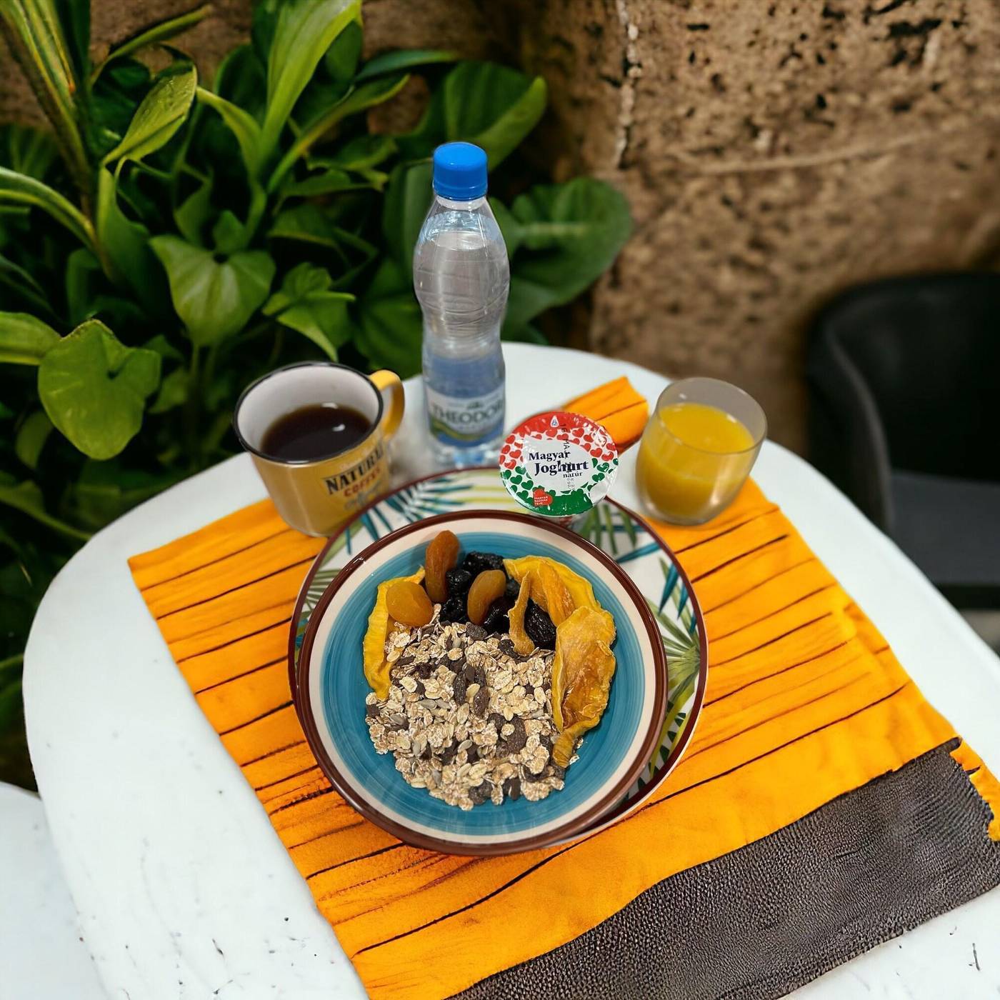 Easyhotel-Budapest-Oktogon-Restaurant-26