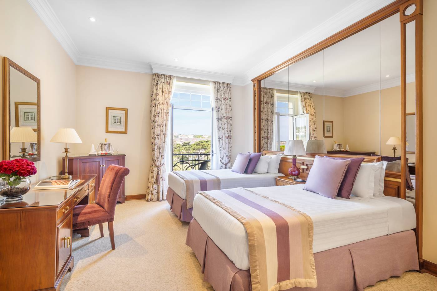 Palacio-Estoril-Hotel-Golf---Spa-Room-11