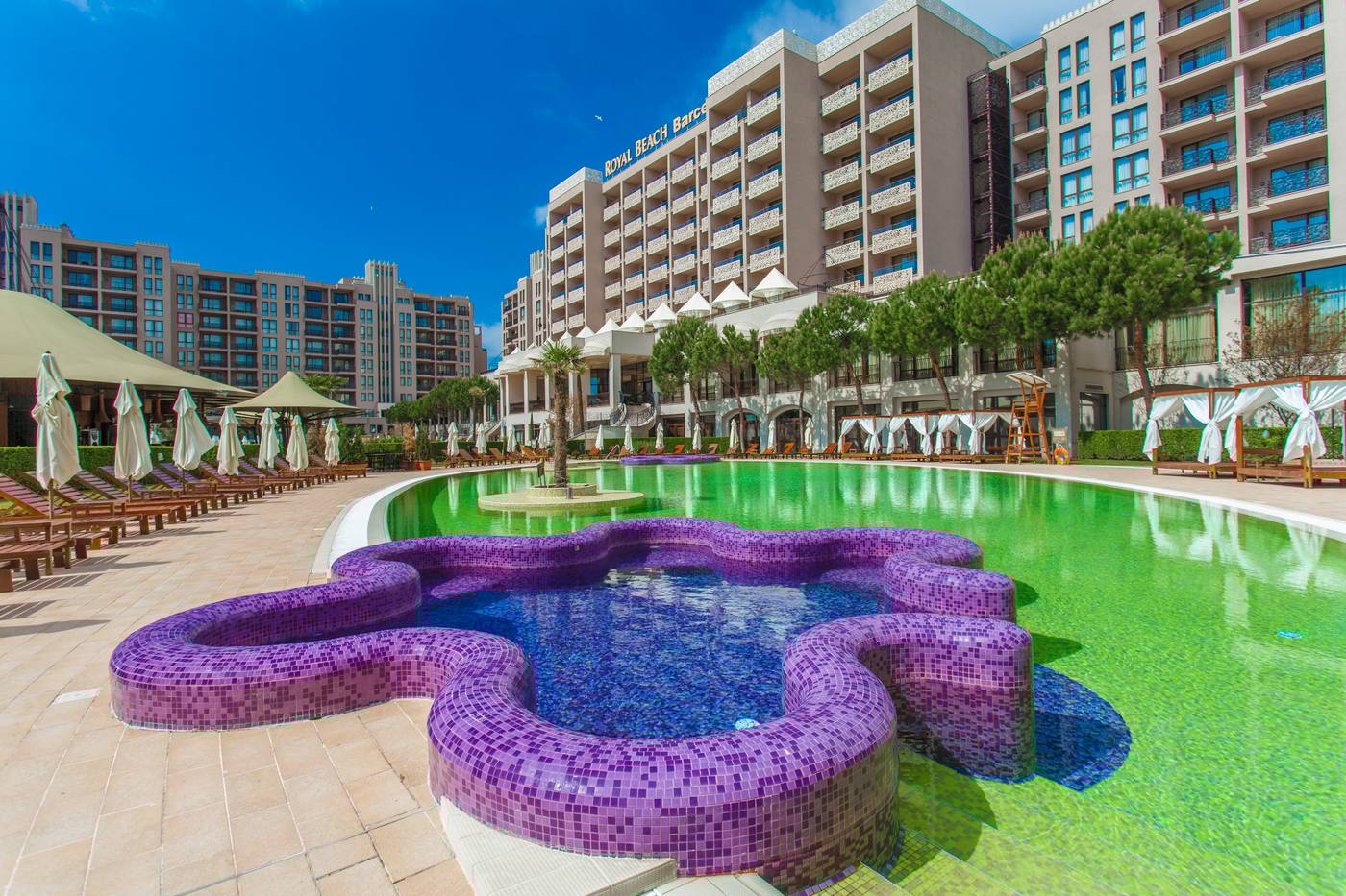 Barcelo-Royal-Beach-Pool-2