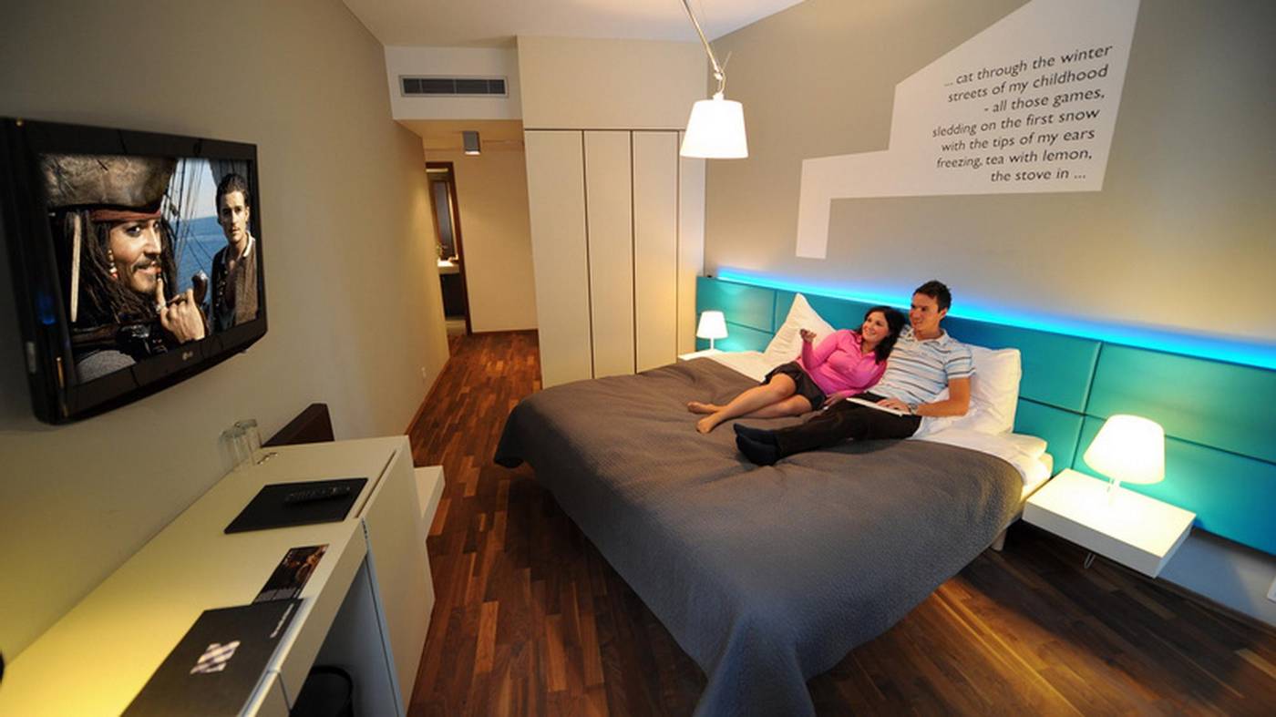 Moods-Boutique-Hotel-Room-9