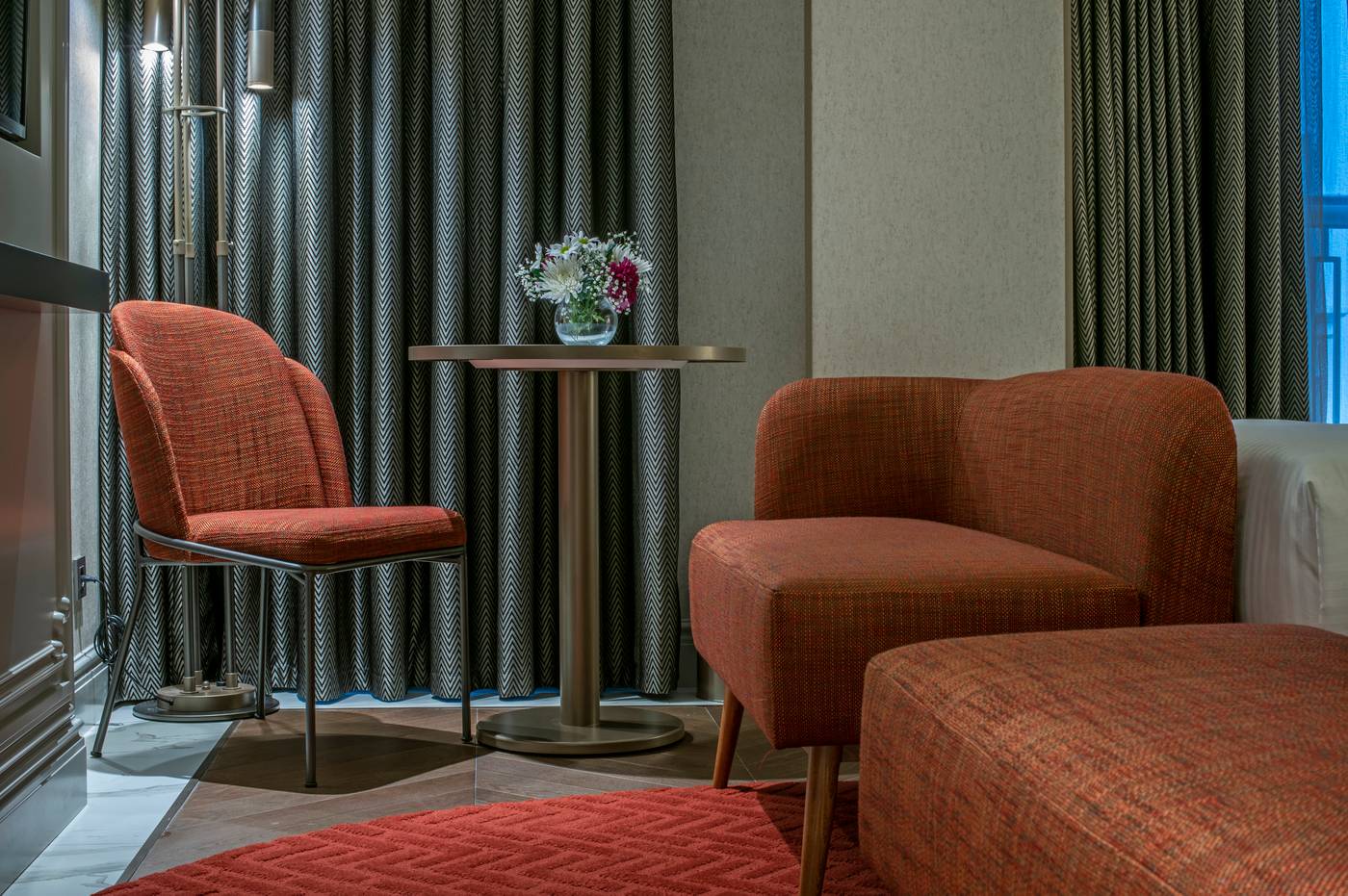 Stayso-The-House-Hotel-Room-17