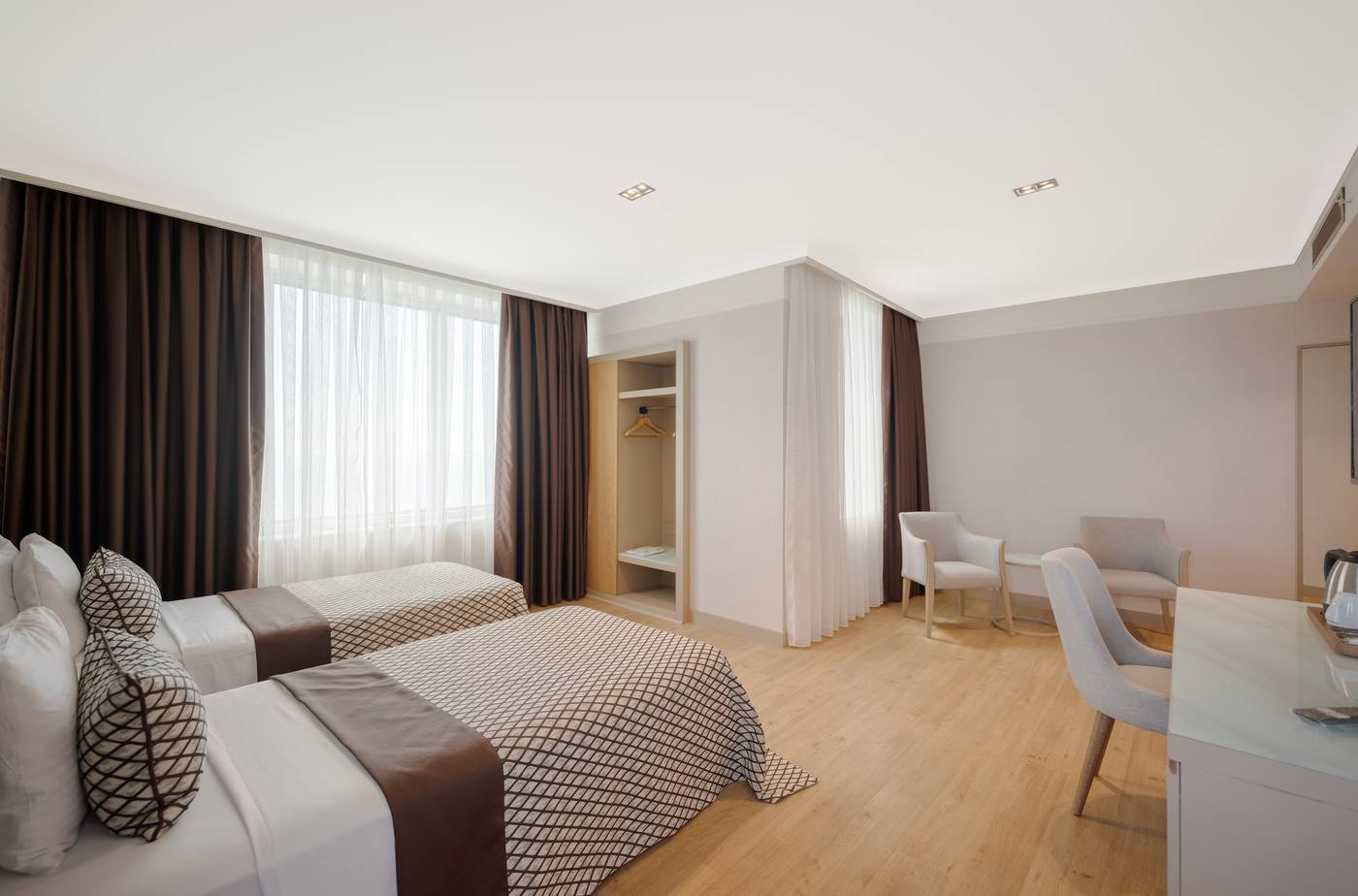 Porto-Bello-Hotel-Resort---Spa-Room-15