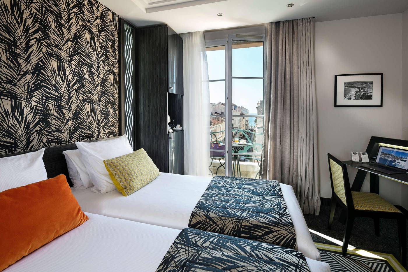 Best-Western-Premier-Mondial-Room-27