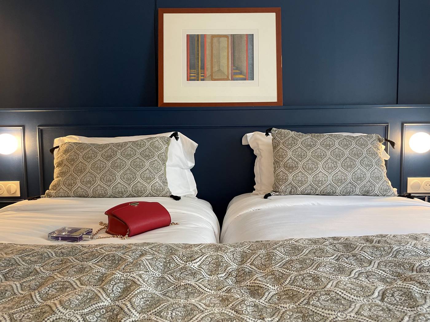 Pergolese-Paris-Room-1