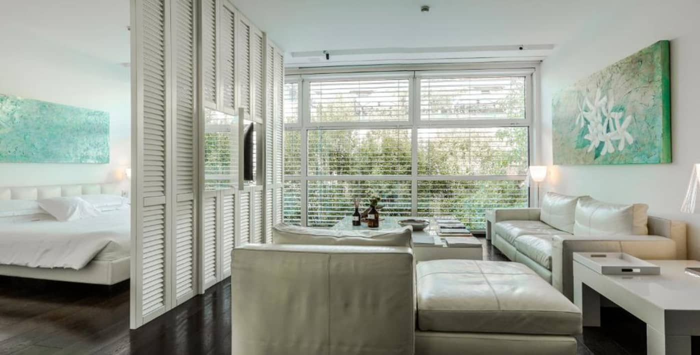 Magna-Pars---LHotel-a-Parfum-Room-24