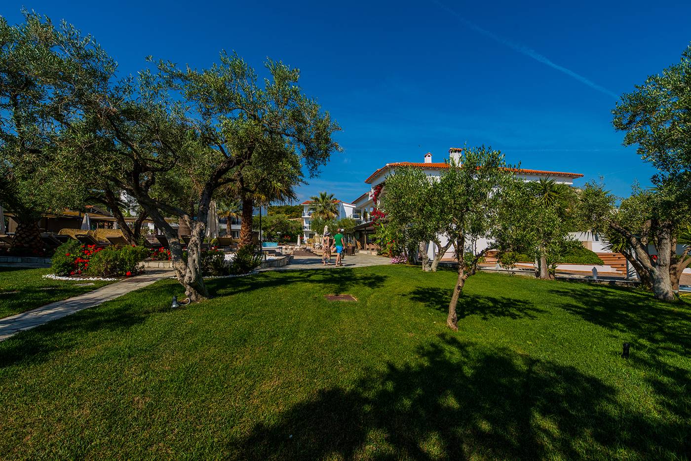 Flegra-Palace-General-view-10