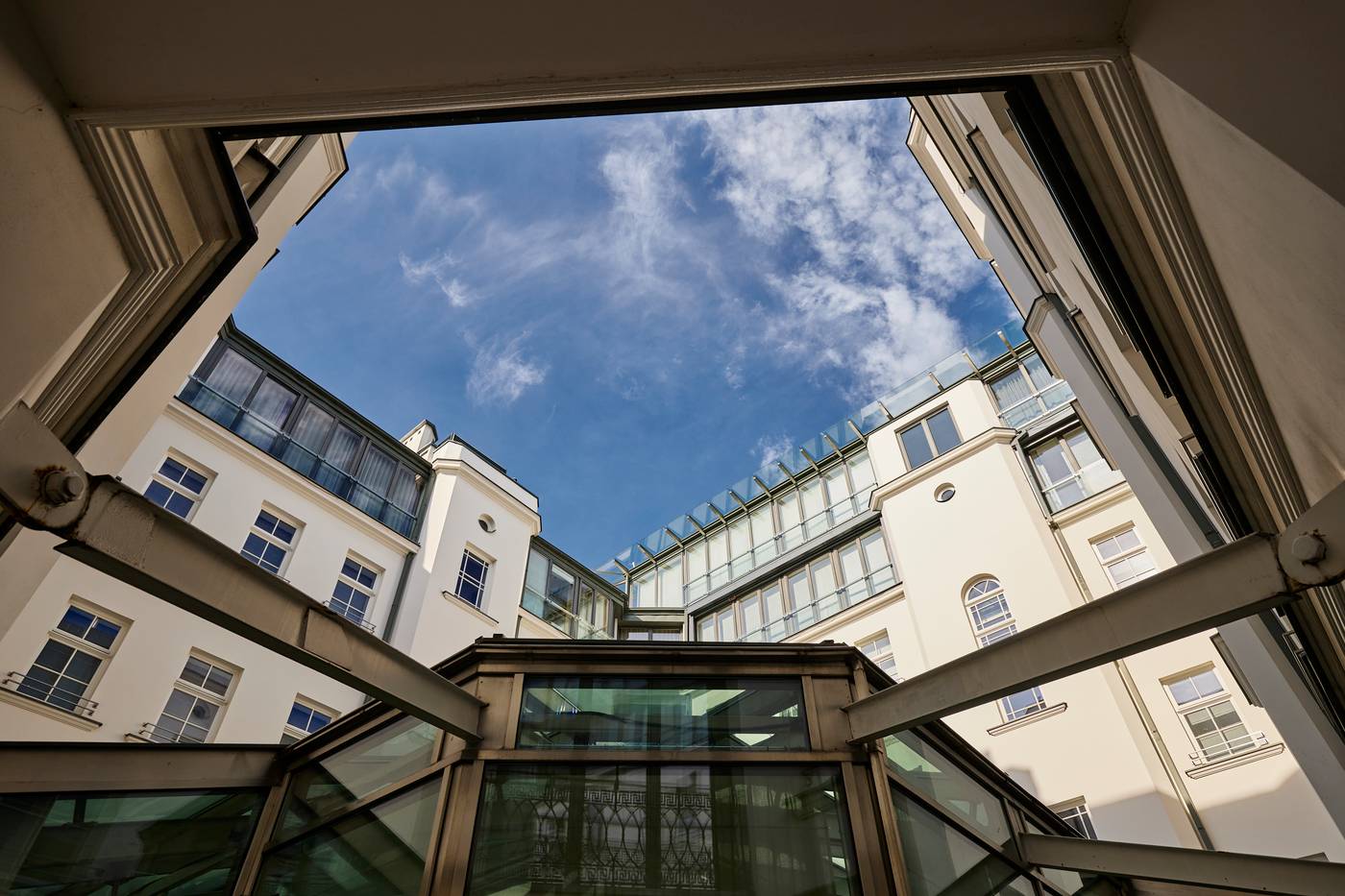 H15-Boutique-Lobby-5