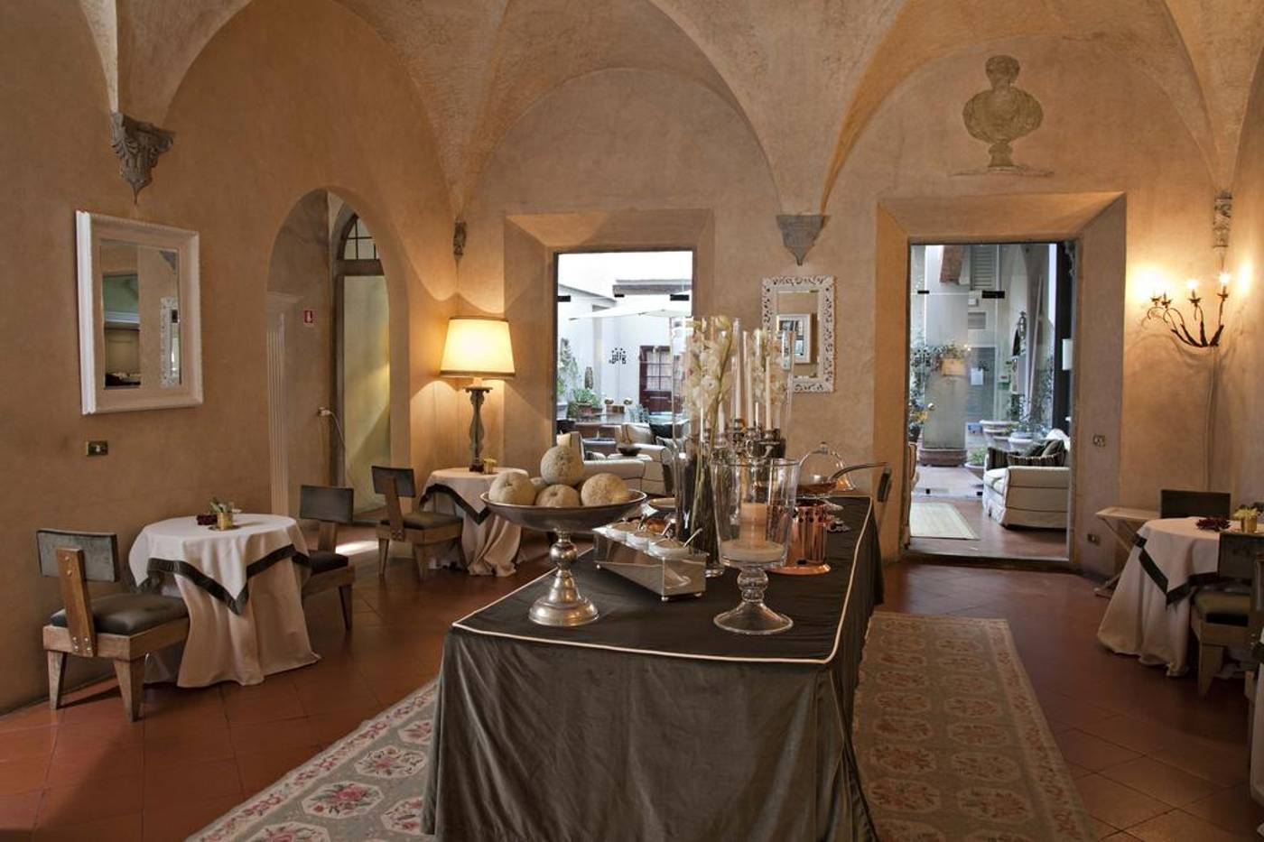 The-J---J-Historic-House-Hotel-Restaurant-6