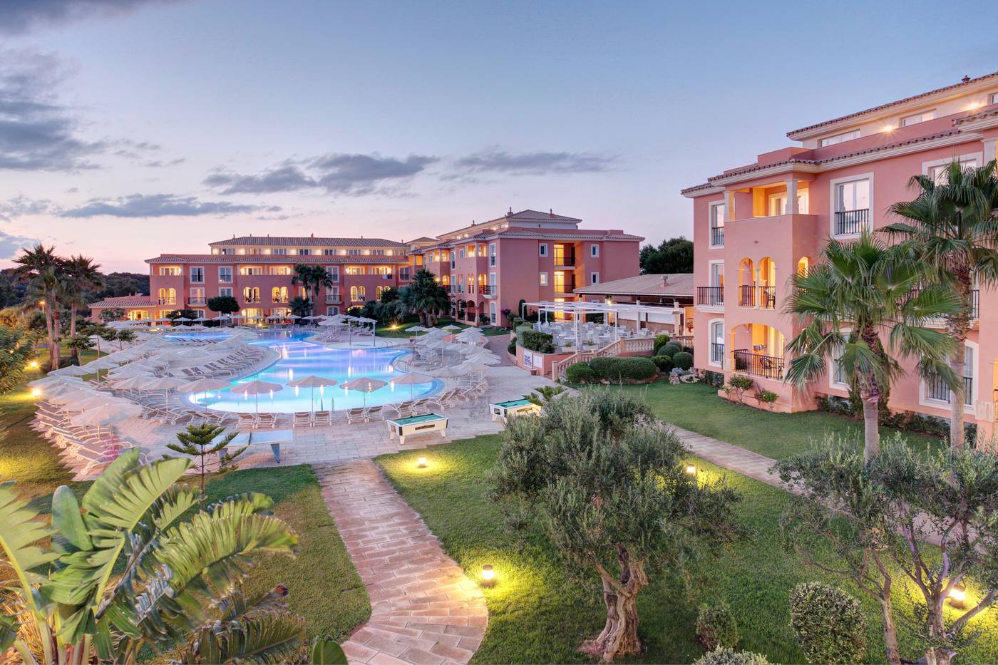 Grupotel-Macarella-Suites---Spa-General-view-2