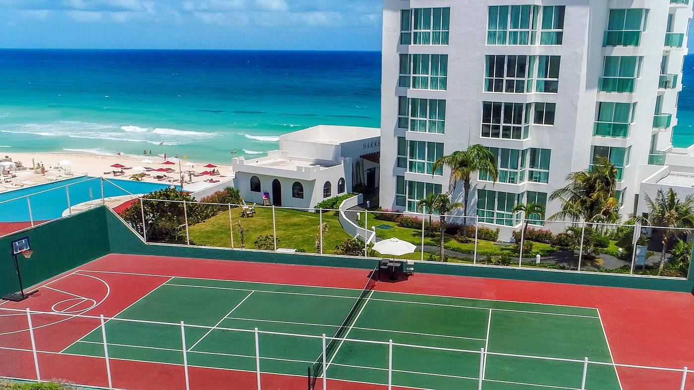 Oleo-Cancun-Playa-Sports-and-Entertainment-64