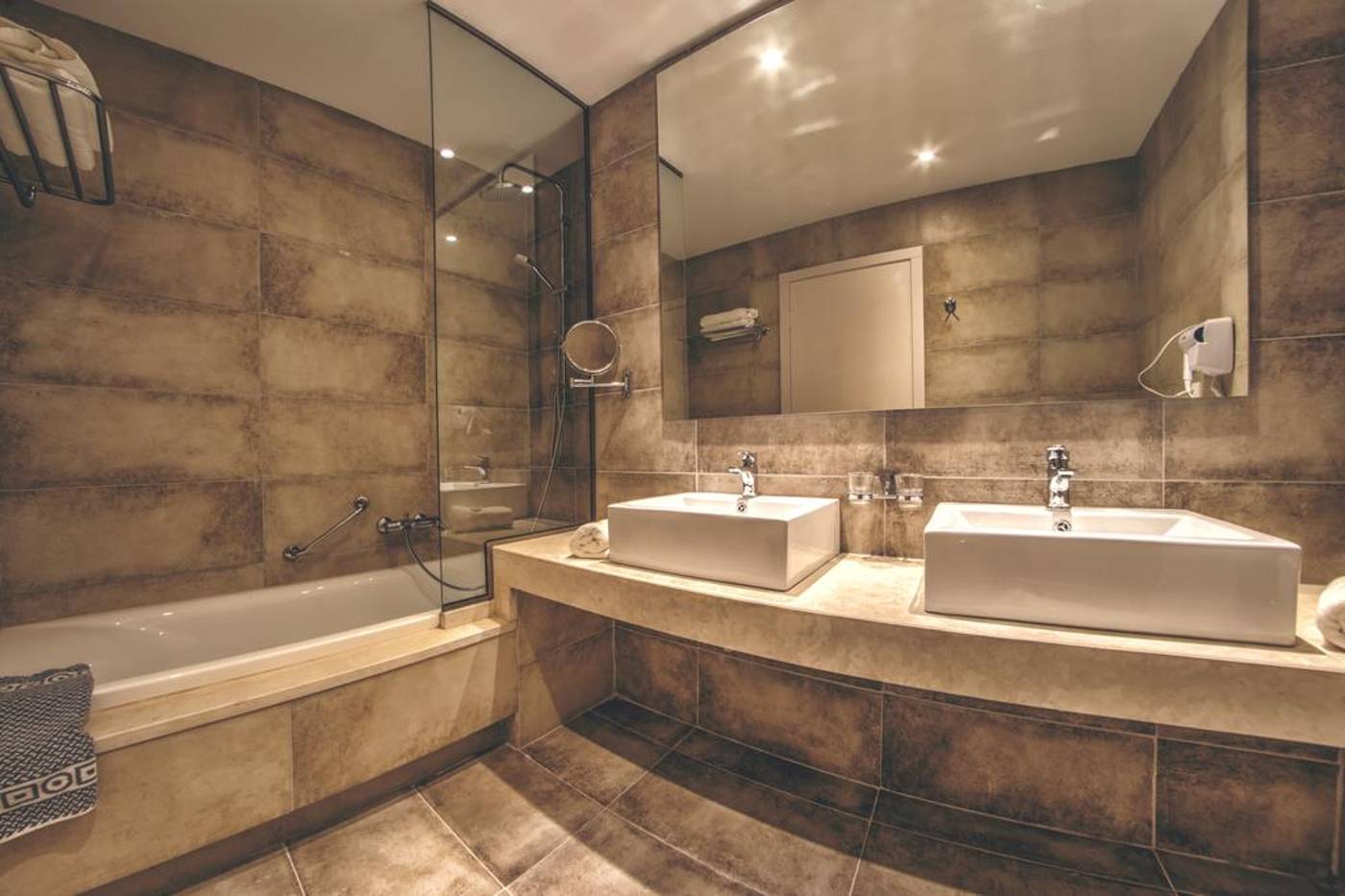 Delfinia-Room-29