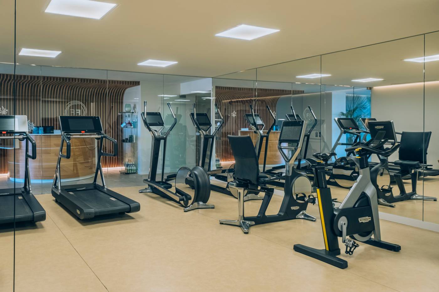 IBEROSTAR--Fuerteventura-Palace-Sports-and-Entertainment-53