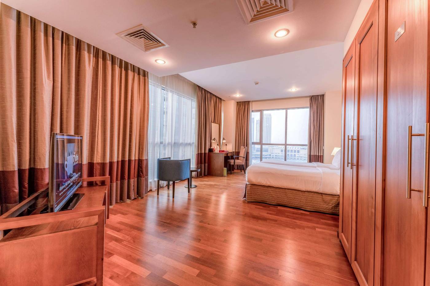 Ramada-by-Wyndham-Downtown-Dubai-Room-32