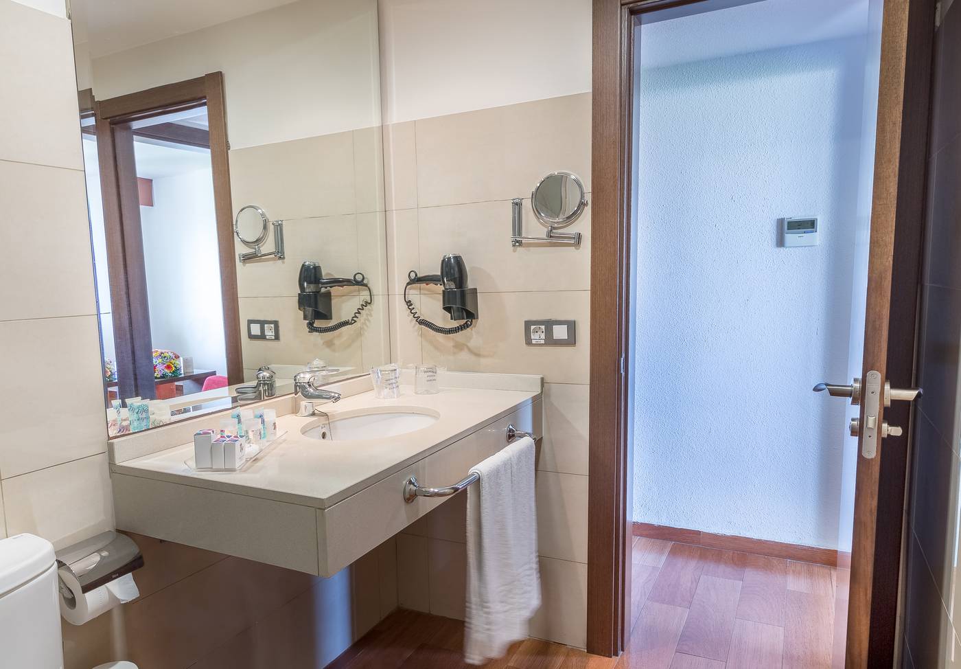 Hotel-LIVVO-Corralejo-Beach-Room-51