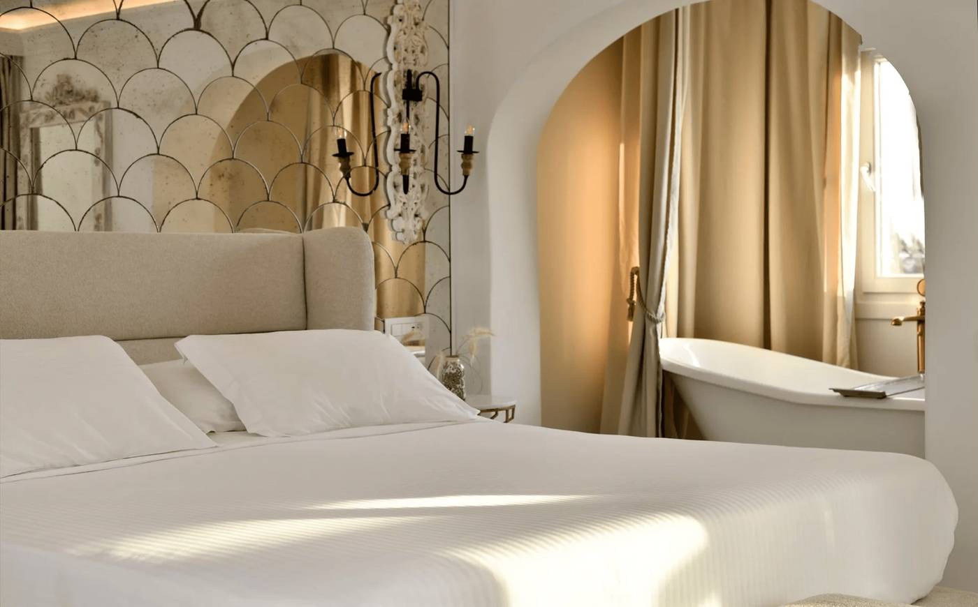 Saint-John-Hotel-Villas---Spa-Room-41