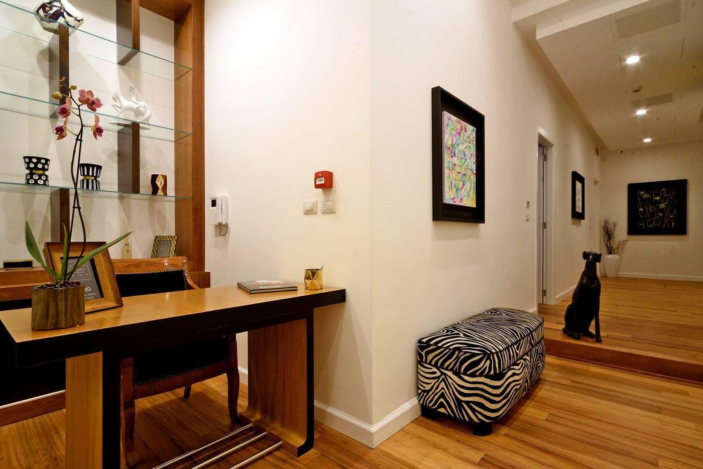 900-Piazza-Del-Popolo-Lobby-32