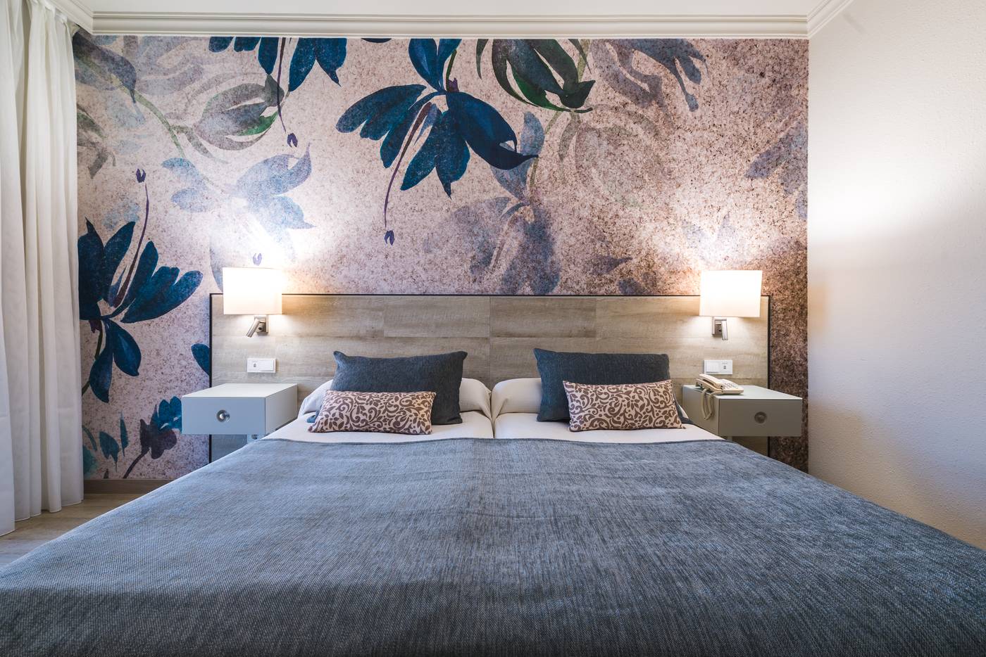 Salles-Malaga-Centro-Room-21