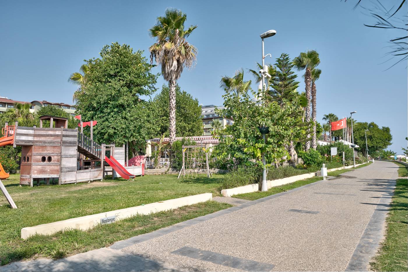 Seaden Corolla Hotel