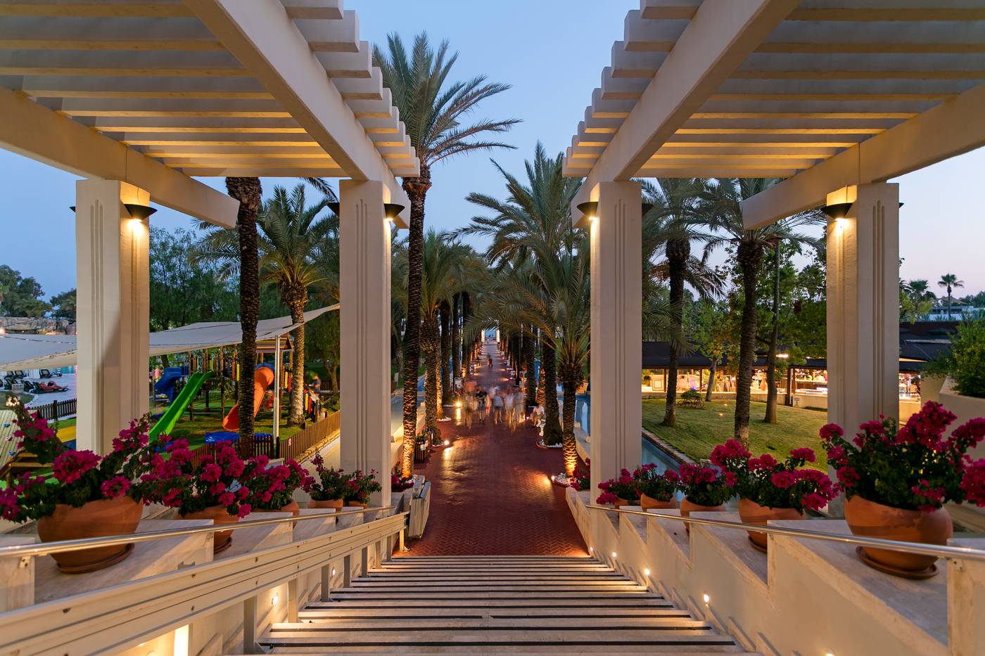 Seven-Seas-Hotel-Blue-General-view-17