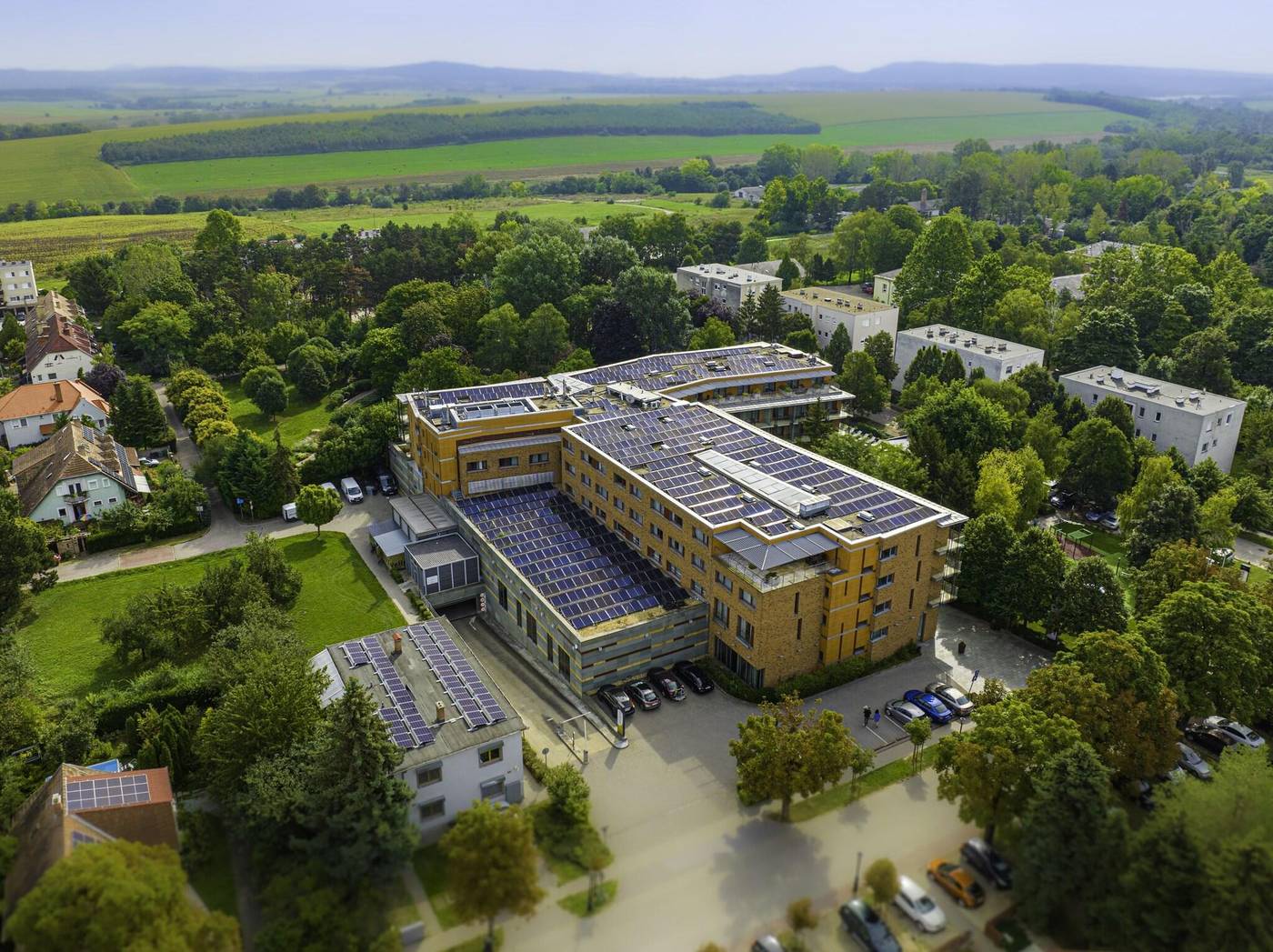 Abacus-Business---Wellness-Hotel-General-view-1