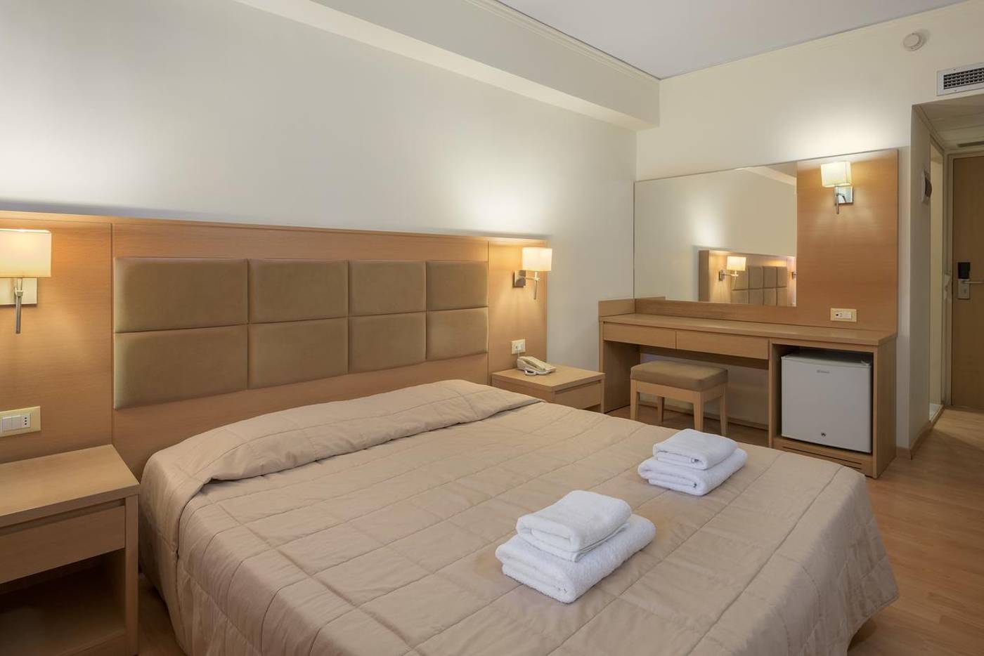 Island Resorts Marisol Hotel