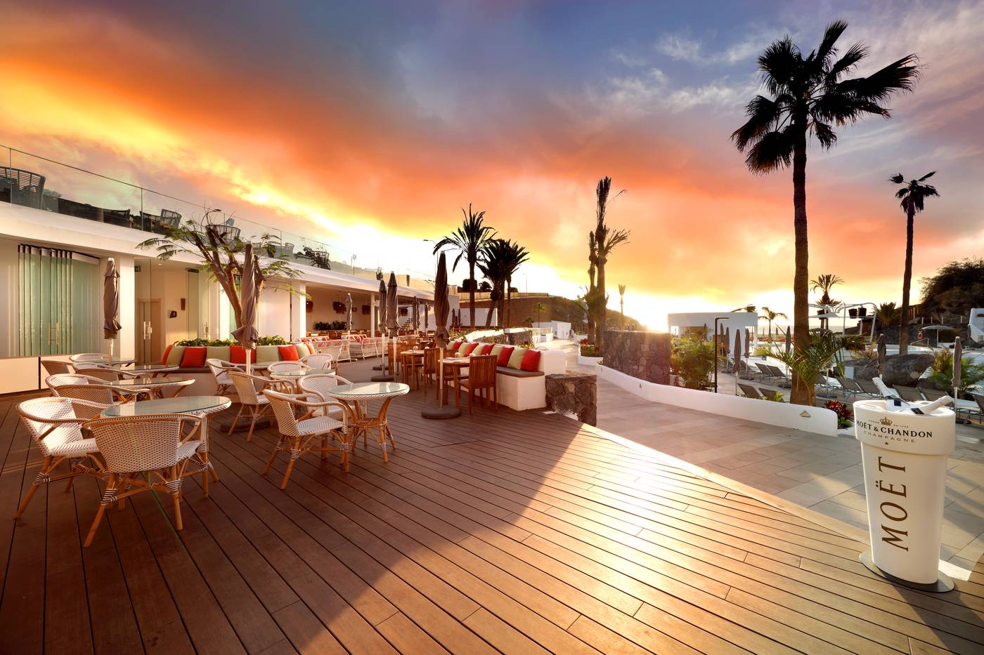 Hard-Rock-hotel-Tenerife-Restaurant-12