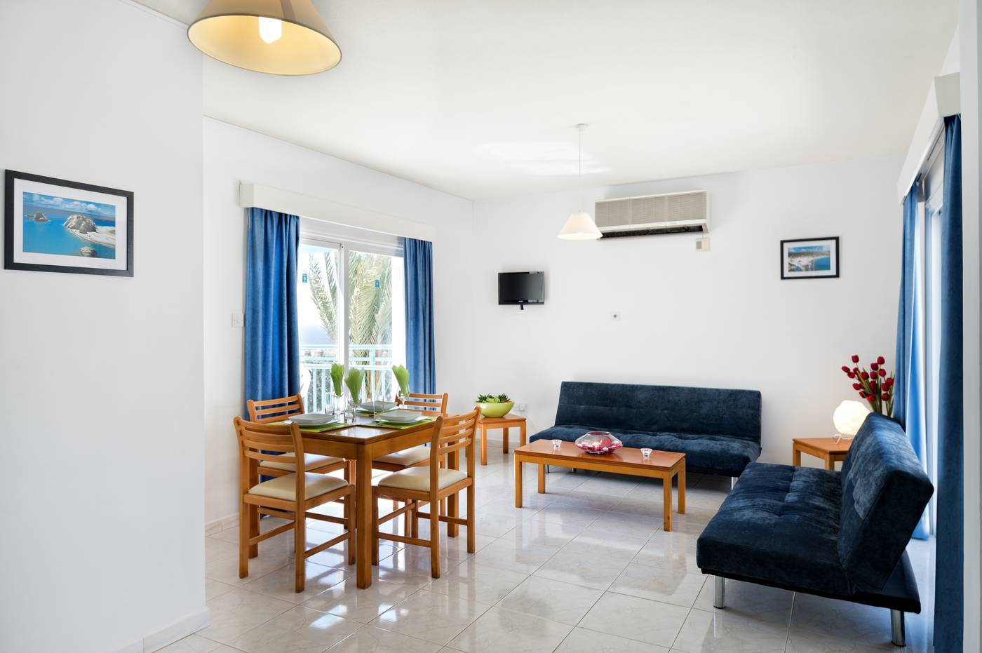 Sunny-Hill-Room-10