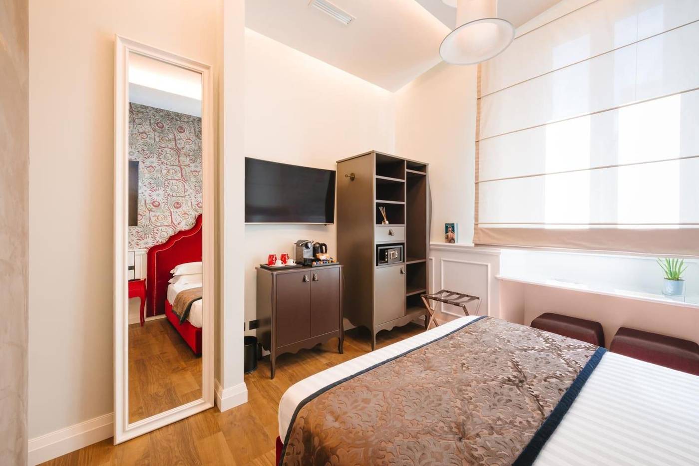 Rhea-Silvia-Luxury-Rooms-Spagna-Room-32