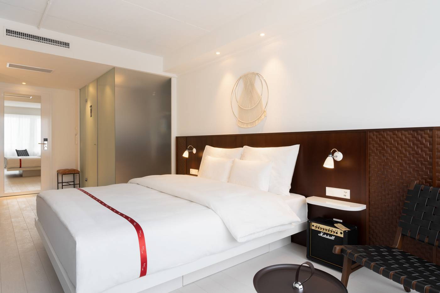 Ruby-Claire-Hotel---Bar-Room-3