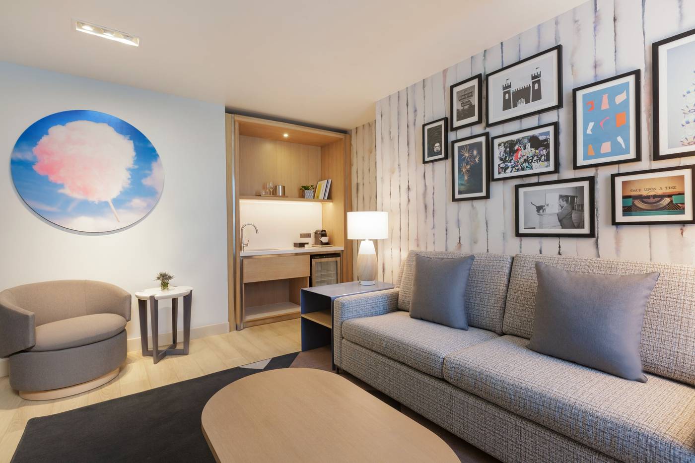 The-Viv-Hotel--Anaheim--a-Tribute-Portfolio-Hotel-Room-9