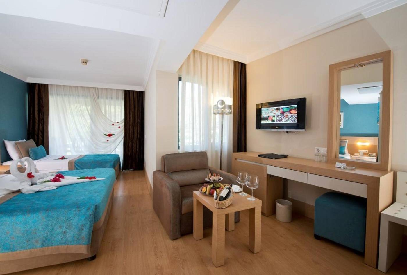 Limak-Limra-Hotel---Resort-Room-22