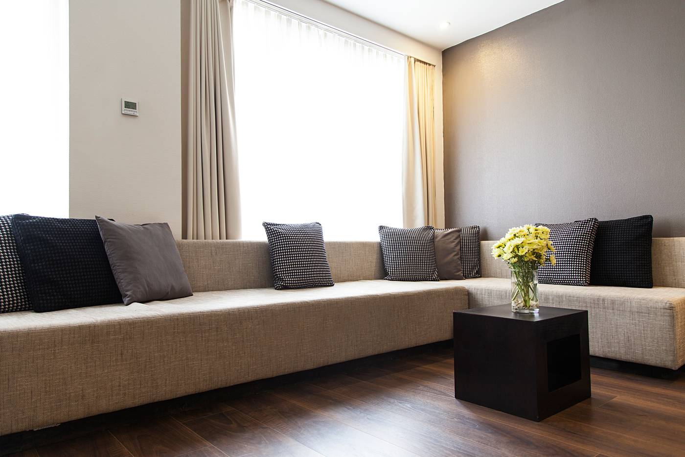 Quentin-Boutique-Hotel-Room-8