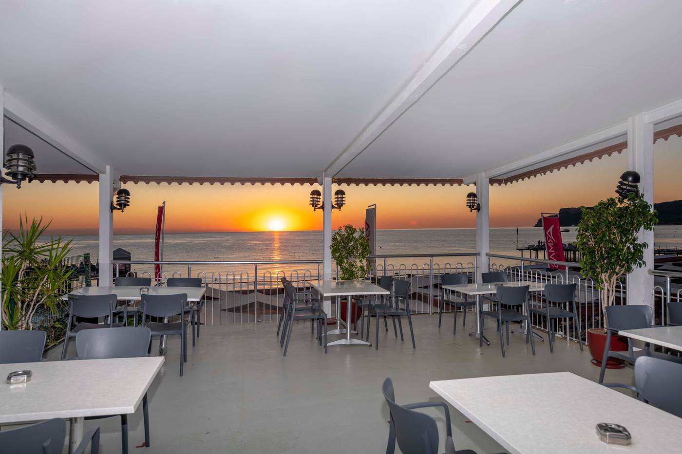 Armas-Beach-Hotel-Restaurant-24