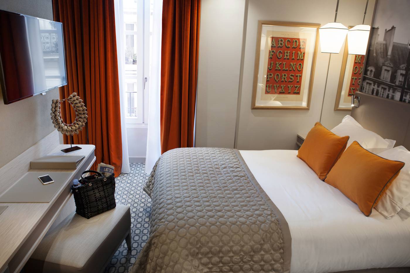 Hotel-La-Lanterne---Sp-Room-10