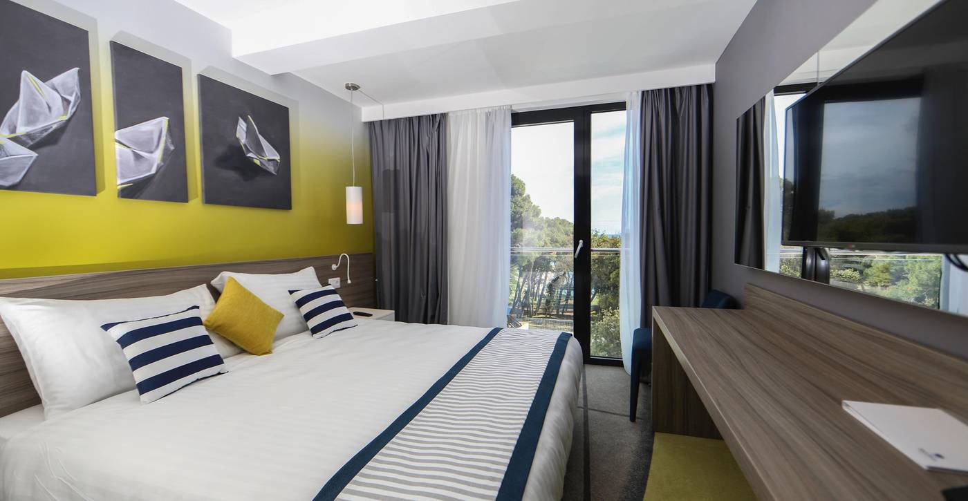 Park-Plaza-Arena-Pula-Room-28