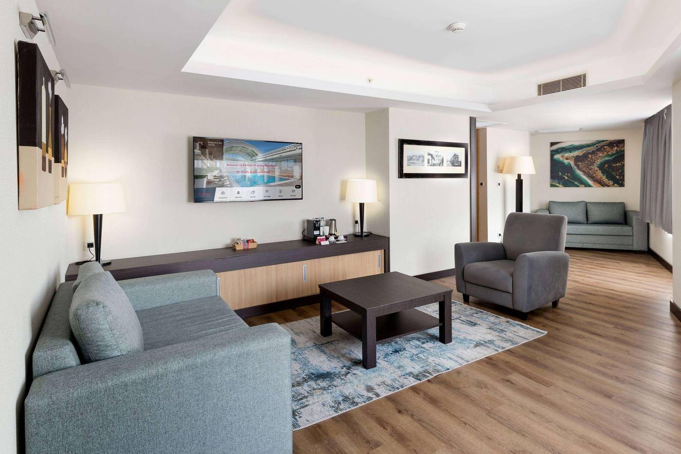 Ramada-Plaza-Istanbul-City-Centre-Room-30