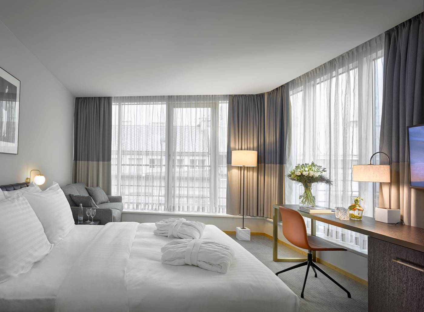 K-K-Hotel-Fenix-Room-26