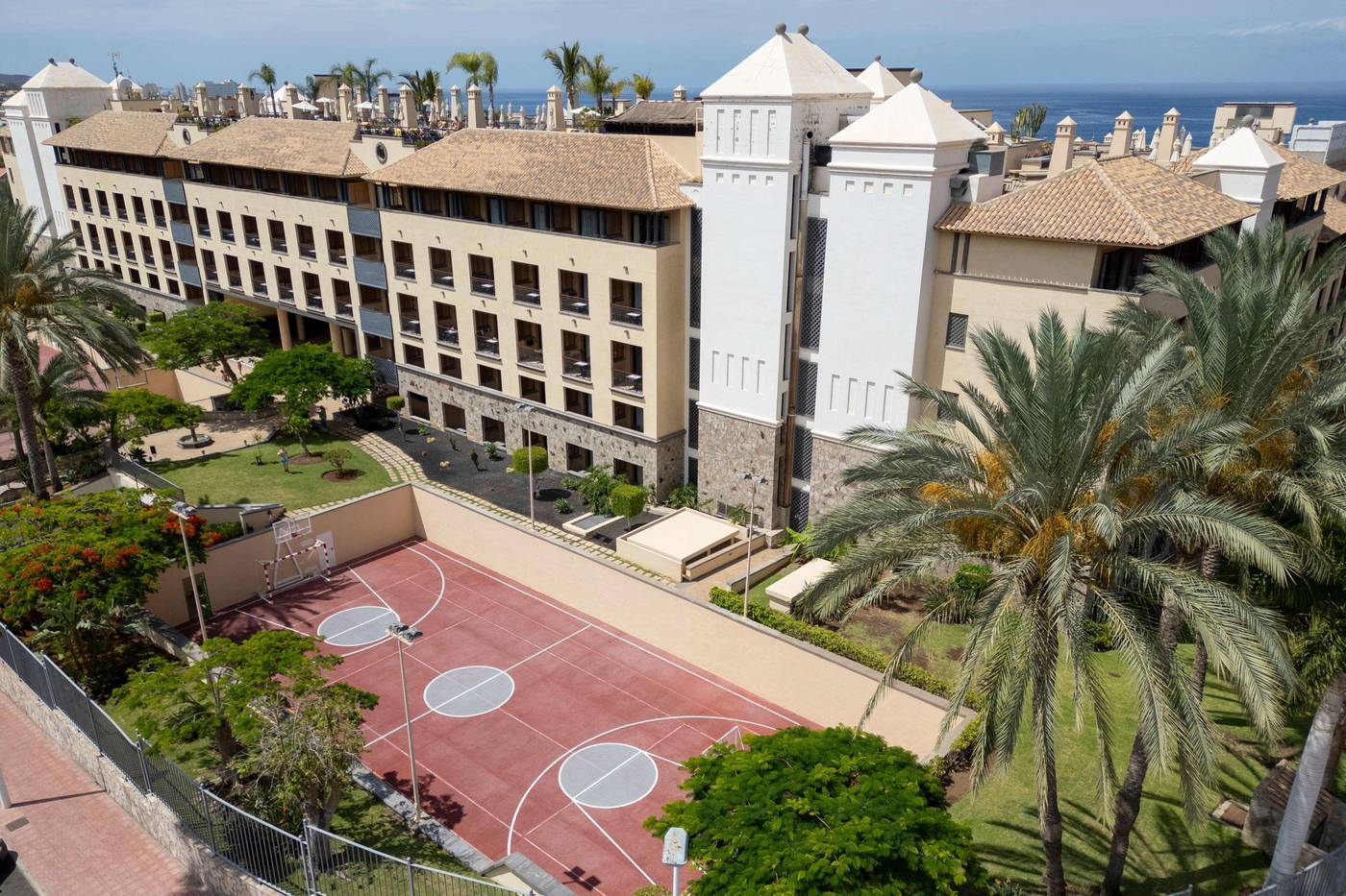 Hotel-GF-Gran-Costa-Adeje-General-view-12