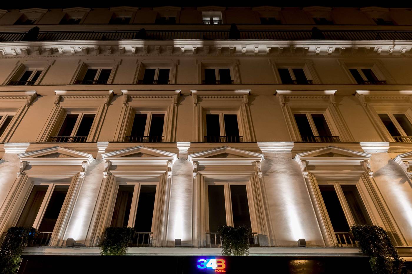 Hotel-34B-Astotel-General-view-3