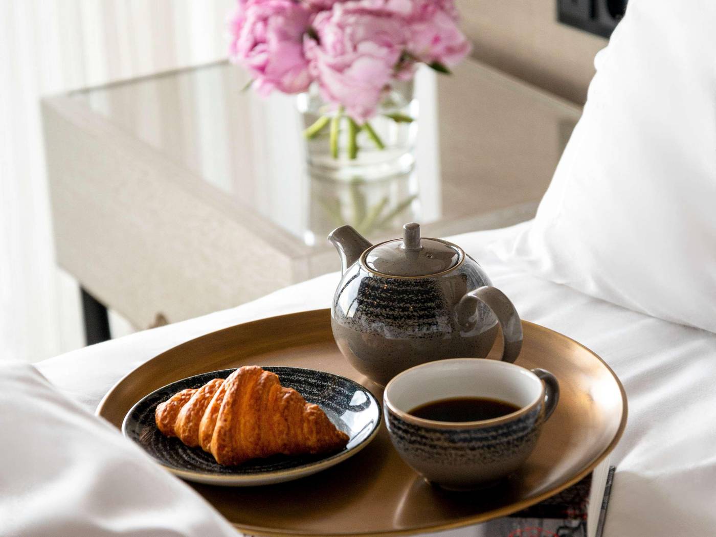 Fairmont-Quasar-Istanbul-Room-49