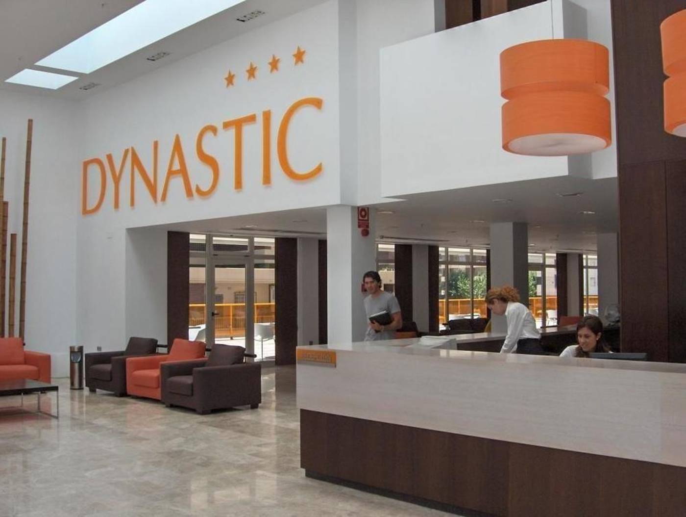 Dynastic-Hotel-Lobby-38