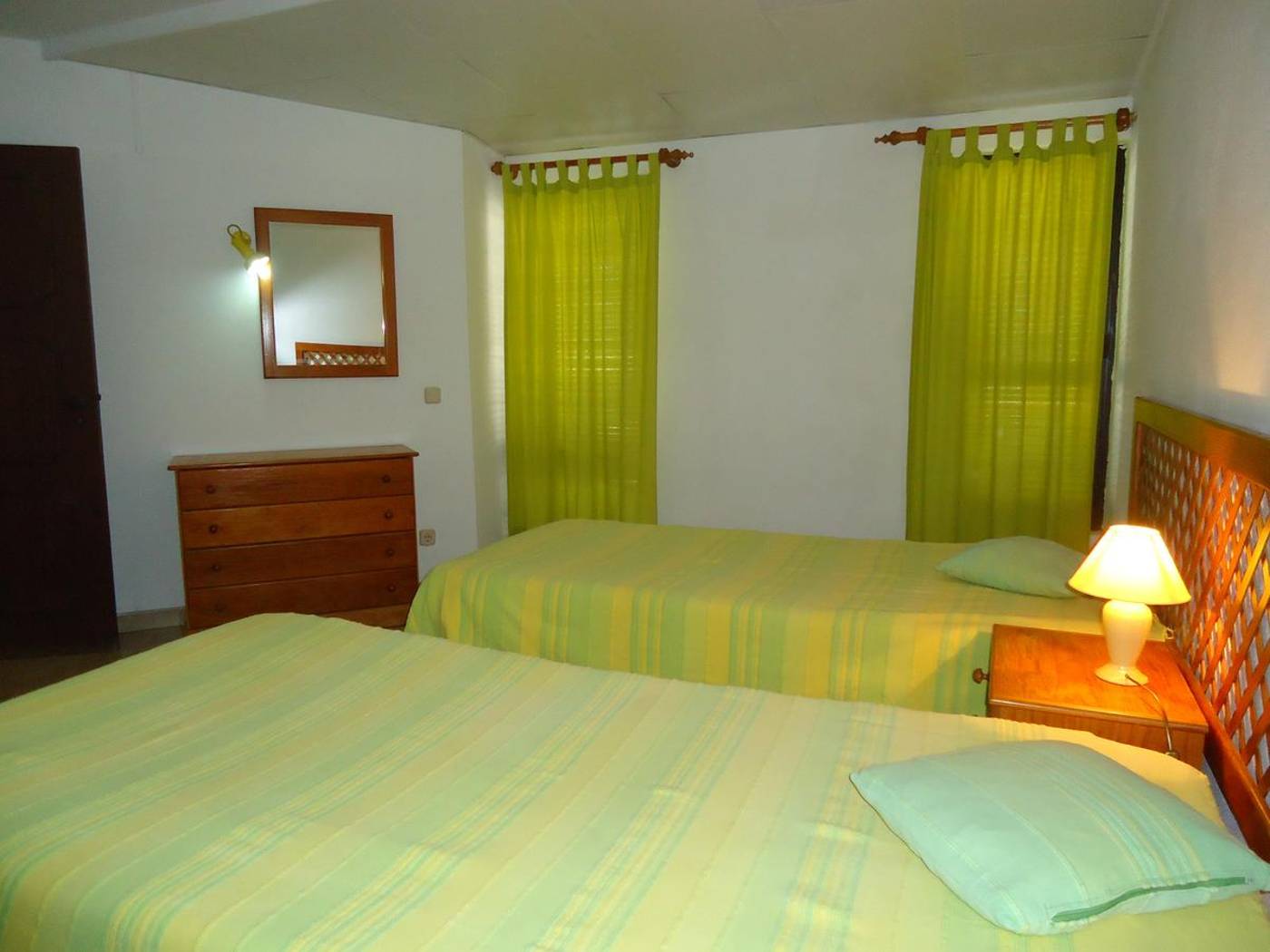 Rainha-D--Leonor-Room-7