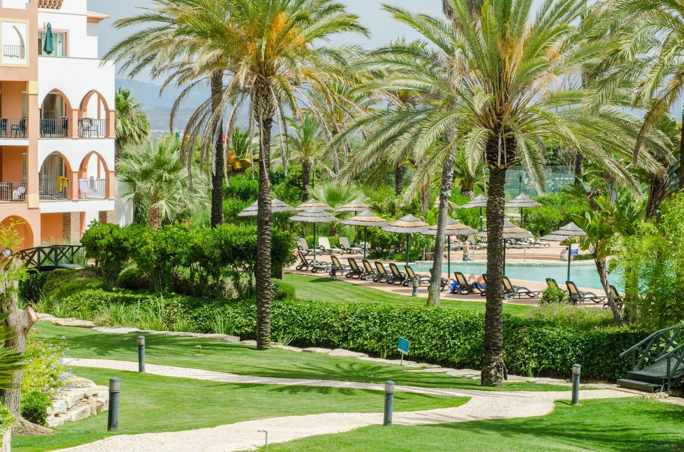 Jardim-da-Meia-Praia-General-view-8