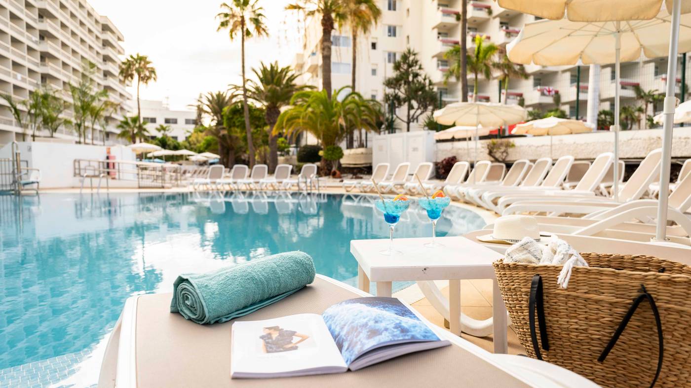 ONA-Palm-Beach-General-view-17